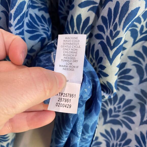 J. Jill Pure Blue Boho Print 100% Modal Rayon Front Neck Tie Blouse Sz L - Picture 4 of 7